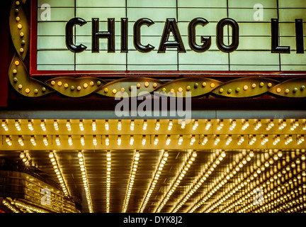 Chicago dans les manifestations phares du Chicago Theatre sur North State Street dans la boucle de Chicago, Illinois, USA. Banque D'Images