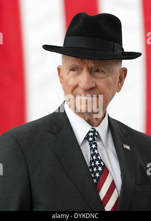Politicien et homme d'affaires américain Ross Perot lors d'un événement à l'Armée de John F. Kennedy Special Warfare Center le 5 avril 2012 à Fort Bragg, Caroline du Nord. Banque D'Images