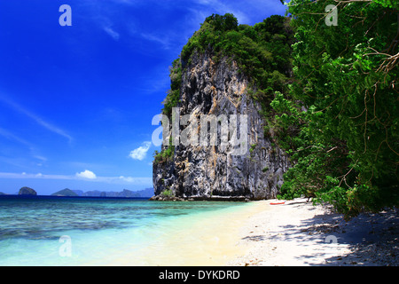 Tropical Beach sur l'Île, El Nido Lagen, Palawan, Philippines Banque D'Images