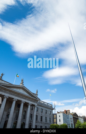 L'Irlande, Dublin, O'Connel Street, le bureau de poste général historique palace Banque D'Images