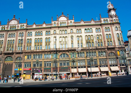 Párizsi udvar (Paris) aka Brudern-ház, Brudern house (1912), Ferenciek square, le centre de Budapest, Hongrie, Europe Banque D'Images