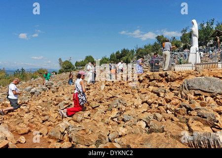 MEDJUGORJE, BOSNIE ET HERZÉGOVINE - 8 SEPTEMBRE : Colline des apparitions de la Vierge Marie le 8 septembre 2009 à Medjugorje. Banque D'Images