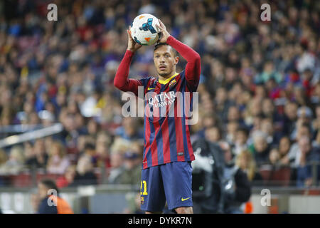 Barcelone, Espagne. Apr 20, 2014. BARCELONA SPAIN -APRI 20 : Adriano pendant le match entre le FC Barcelone et l'Athletic Bilbao, correspondant à la 34e semaine de la Ligue espagnole joués au Camp Nou le 20 avril 2014. (Photo : Aline Delfim/Urbanandsport Nurphoto/) © Aline Delfim/NurPhoto ZUMAPRESS.com/Alamy/Live News Banque D'Images