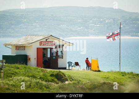 Lifeguard hut towans Gwithian à Cornwall, UK Banque D'Images