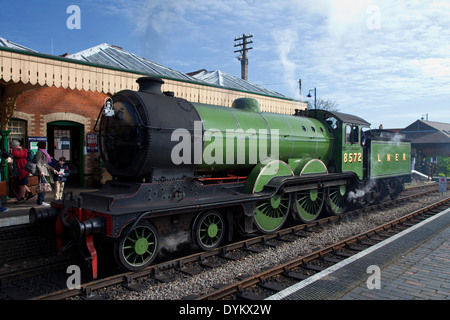 Machine à vapeur à Sheringham's North Norfolk railway station Banque D'Images