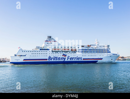 Brittany Ferries ferry 'Normandie' dans le port de Portsmouth, Royaume-Uni Banque D'Images