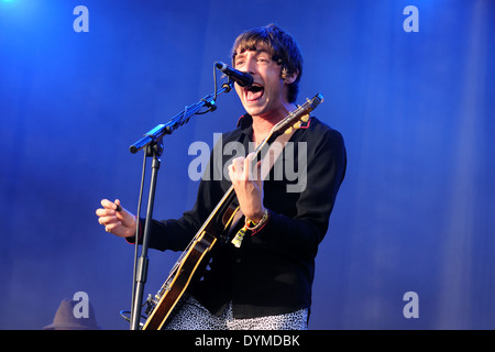 BENICASSIM, ESPAGNE - 13 juillet : Miles Kane, musicien anglais, mieux connu comme le co-leader de The Last shadow puppets. Banque D'Images