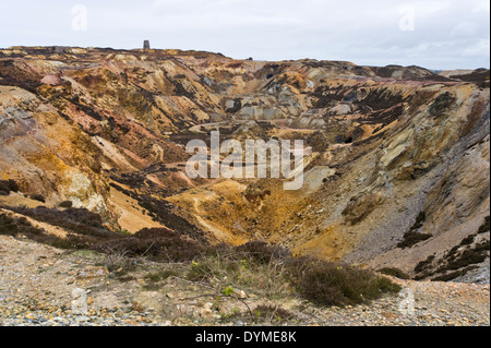 Parys mine de cuivre de montagne a commencé à l'âge du Bronze près de Holyhead sur Anglesey au nord du Pays de Galles UK Banque D'Images
