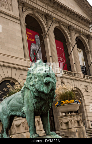 Lions en bronze à l'entrée à l'Art Institute de Chicago, Illinois Banque D'Images