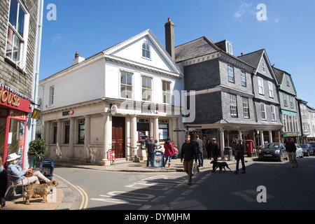 Totnes, petite ville marchande à la tête de l'estuaire de la rivière Dart, dans le sud du Devon, Angleterre, Royaume-Uni Banque D'Images