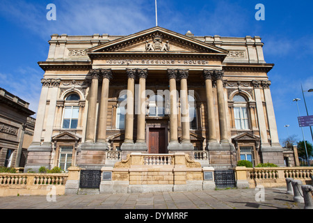 L'impressionnante façade de maison Sessions comté à Liverpool. Banque D'Images