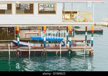 Maisons sur l'eau à Bocas del Toro, Panama, le 5 janvier, 2014 Banque D'Images