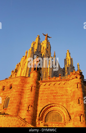 Temple du Sacré-Cœur de Jésus sur la montagne Tibidabo à Barcelone, Catalogne, Espagne Banque D'Images