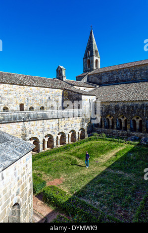 Europe, France, Var, Le Thoronet, abbaye cistercienne. Banque D'Images