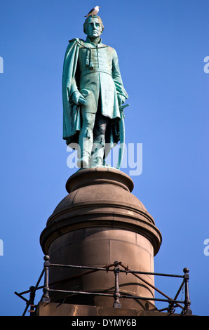 Une statue du duc de Wellington situé au sommet de la colonne de Wellington (ou aussi connu sous le nom de Mémorial de Waterloo) de Liverpool. Banque D'Images