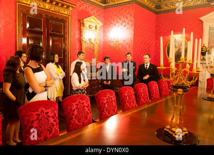 Les clients pourront profiter de la visite guidée de l'Hôtel Ritz de Londres, dans la chambre, William William Kent Kent House, voir description Banque D'Images