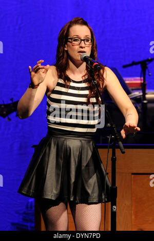 Toronto, Canada. 22 avril 2014. American indie-pop singer Ingrid Michaelson effectue pour une exposition à la Danforth Music Hall. Credit : EXImages/Alamy Live News Banque D'Images