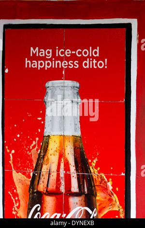 Coca Cola Billboard à Puerto Princesa, Palawan, Philippines Banque D'Images