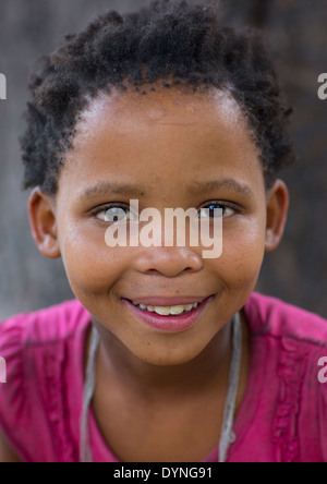 Enfants Bushmen dans une salle de classe, l'école primaire. Grashoek, Namibie Banque D'Images