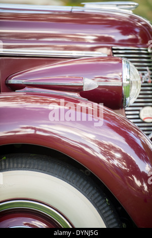 Close-up de l'avant de la voiture Buick historique dans la région de Pompano Beach, FL Banque D'Images