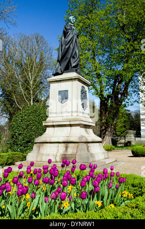 Statue de John 3e Marquis de Bute, Friary Gardens, le centre-ville de Cardiff, Pays de Galles du Sud. Banque D'Images