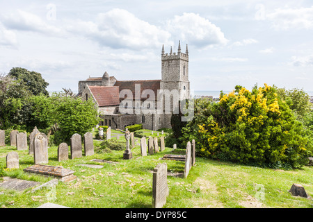 Église St Leonard's dans la ville de Cinque Port Hythe, dans le Kent contient un ossuaire