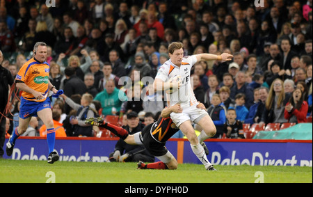 Rabodirect Pro 12 - Jour du Jugement au Millennium Stadium de Cardiff - Ospreys v Dragons rugby. Banque D'Images