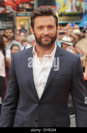 London, UK, UK. 16 juillet, 2013. Hugh Jackman arrive pour le London Premiere de 'Wolverine' au cinéma Empire. © Ferdaus Shamim/ZUMA/ZUMAPRESS.com/Alamy fil Live News Banque D'Images