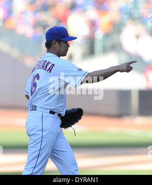 Flushing, NY, USA. Apr 20, 2014. Daisuke Matsuzaka (Mets) MLB : Daisuke Matsuzaka les Mets de New York en ligue majeure de baseball pendant les match contre les Braves d'Atlanta au Citi Field à Flushing, NY, USA . © AFLO/Alamy Live News Banque D'Images