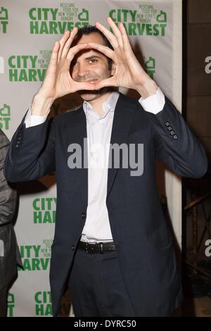 New York, NY, USA. Apr 24, 2014. Dominique Ansel arrivées au 20e Congrès annuel de la récolte de la ville pour une soirée de magie pratique, Cipriani 42nd Street, New York, NY Le 24 avril 2014. Crédit : Jason Smith/Everett Collection/Alamy Live News Banque D'Images