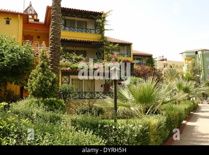 Villas et hôtel de grande classe dans le jardin de la Turquie. Banque D'Images