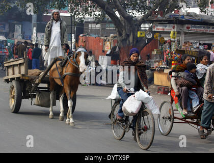 Trafic dans New Delhi Banque D'Images