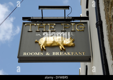 Le cochon dans le mur Hotel sign, Southampton, UK Banque D'Images