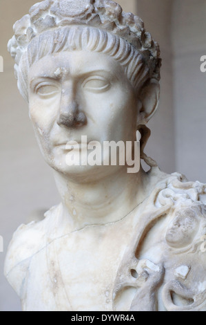 Germany, Bavaria, Munich, Glyptothèque Musée, Sculpture romaine, l'empereur Trajan Bust Banque D'Images