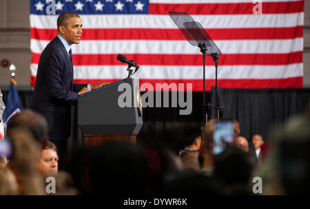 Le président américain Barack Obama parle aux soldats et leurs familles à l'armée américaine Yongsan Garrison, 26 avril 2014 à Séoul, Corée du Sud. Obama a mis en garde la Corée du Nord que les Etats-Unis "n'hésitera pas à utiliser notre puissance militaire' pour défendre leurs alliés. Banque D'Images