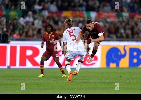 Rome, Italie. Apr 26, 2014. Rome, Italie - 25 avr, 2014. Totti au cours de Football/soccer Serie A italienne match entre l'AS Roma et l'AC Milan au Stadio Olimpico à Rome, Italie. Credit : Vincenzo Artiano ZUMAPRESS.com/Alamy NurPhoto //Live News Banque D'Images