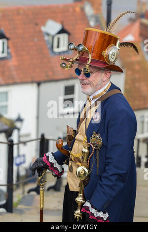 Whitby Goth Week-end, Avril, 2014. Whitby, North Yorkshire, Angleterre. UK Banque D'Images