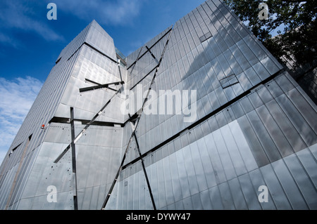 Allemagne, Berlin, Kreuzberg, Musée Juif, par Daniel Libeskind Banque D'Images