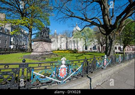 Statue de William Wallace Union Terrace Aberdeen, inscrite Devise 'Pro Liebertate' 'pour la liberté de mon pays) 9055 SCO. Banque D'Images