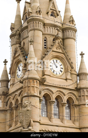 Tour de l'horloge à fontaine américain Market Place, Stratford upon Avon, Warwickshire, Royaume-Uni. Banque D'Images