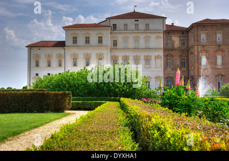 Palais Royal de Venaria Reale vu de il jardin Banque D'Images