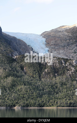 Glacier España (Espagne). Le bras nord-ouest du Canal Beagle traverse la soi-disant Glacier Alley Banque D'Images