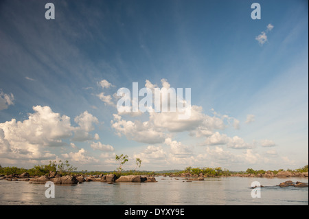 La rivière Xingu, l'État de Para au Brésil. La Volta Grande. Banque D'Images