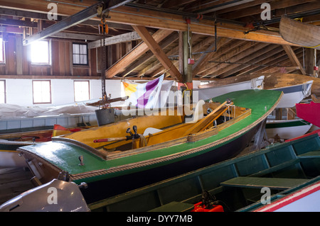 Le Centre pour des bateaux en bois à l'ACFGAM Beach State Park - Camano Island, Island County, Washington, USA Banque D'Images