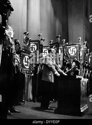 Adolf Hitler à l'exposition d'automobiles à Berlin, 1937 Banque D'Images