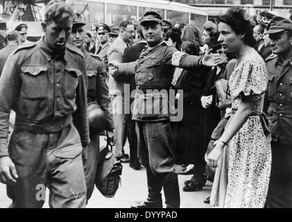 Les soldats américains à Paris, 1944 Banque D'Images