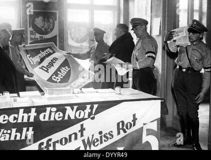 La propagande nationaliste allemand shop, 1933 Banque D'Images