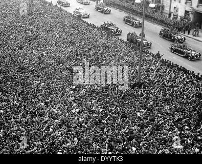 Hitler retourne à partir de la conférence de Munich, 1938 Banque D'Images