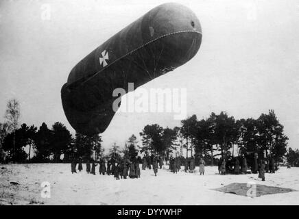 Balloon prêt au décollage, 1918 Banque D'Images