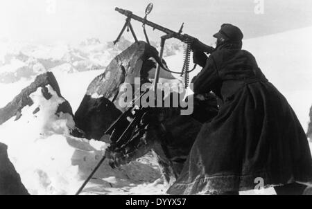 La défense d'aéronefs dans le Caucase au cours des combats dans les hautes montagnes, 1942 Banque D'Images